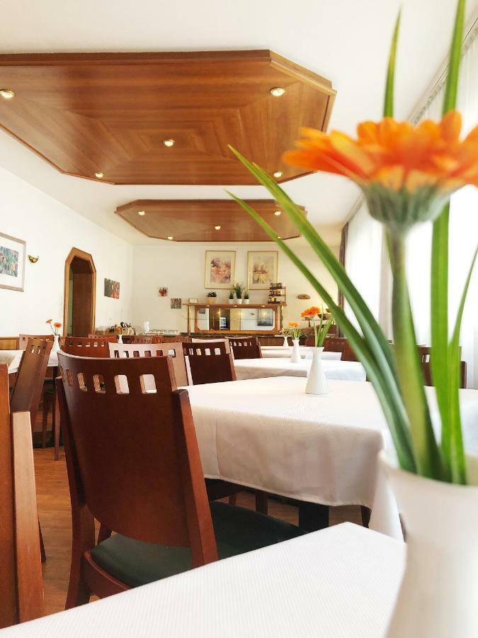 Hotel Wegener Манхайм Екстериор снимка